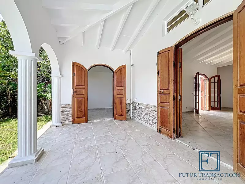 Maison, 232,86 m²