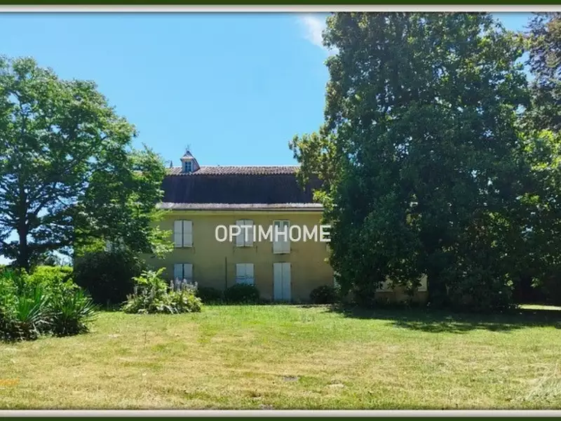 Maison, 446 m²