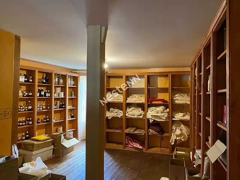 Maison, 297 m²
