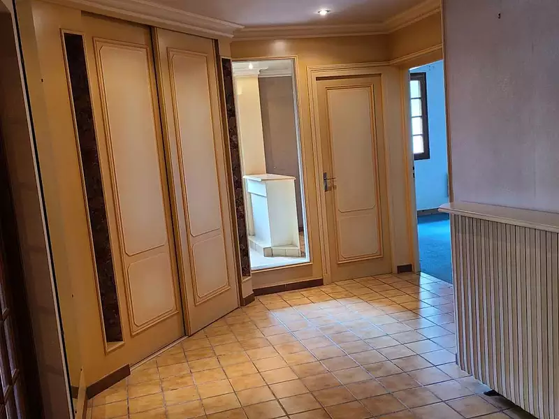 Maison, 170 m²