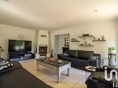 Maison, 147 m²