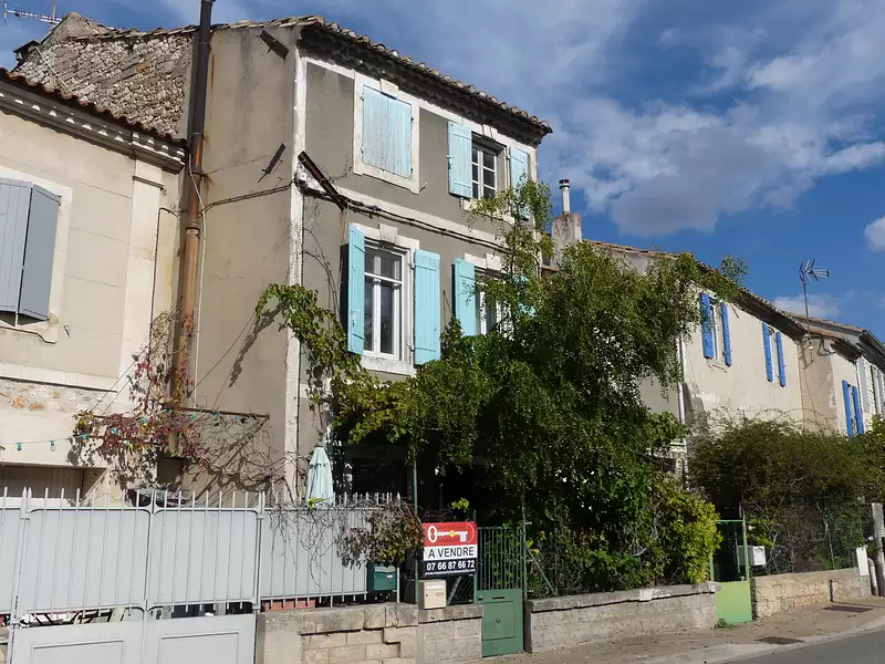 Maison, 196 m²
