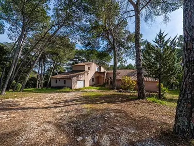 Maison, 205 m²