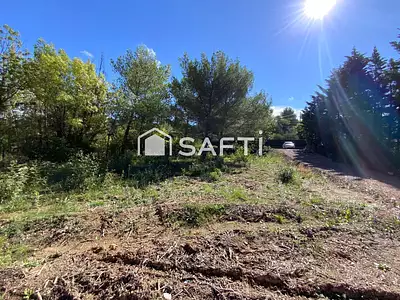 Terrain, 920 m²