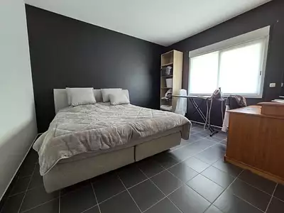 Maison, 196 m²