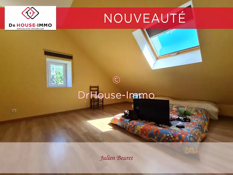 Maison, 240 m²