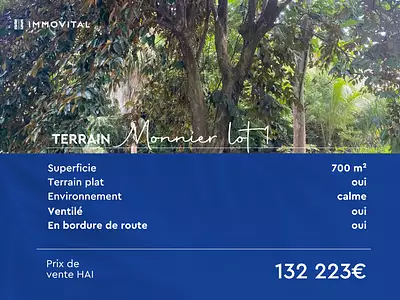 Terrain, 700 m²