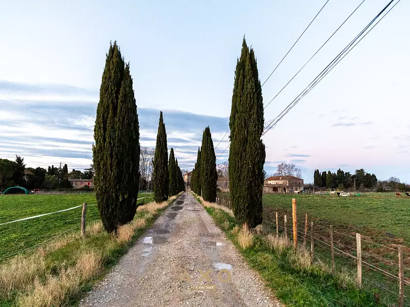 Maison, 260 m²
