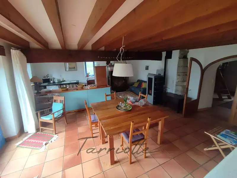 Maison, 350 m²