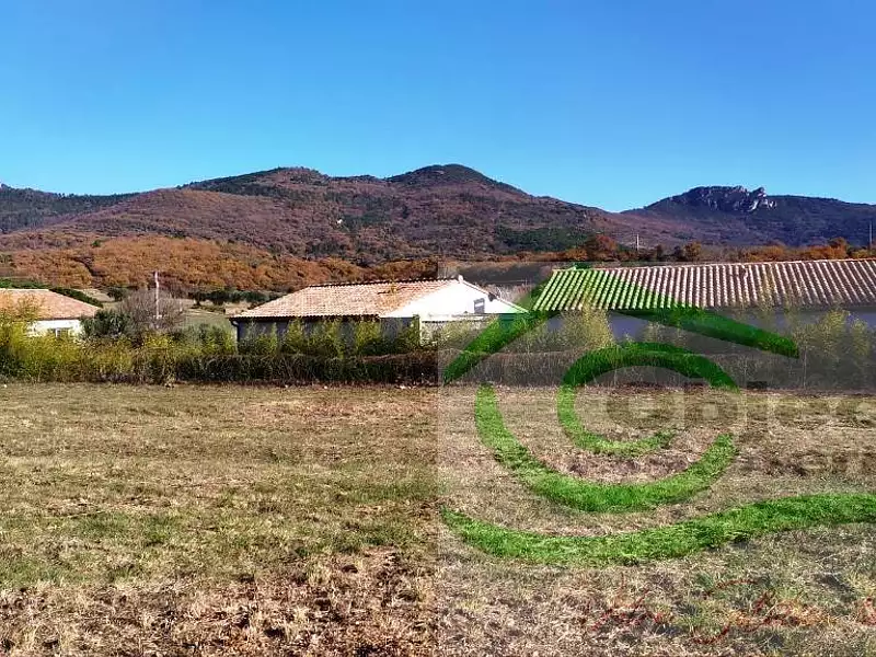 Terrain, 864 m²