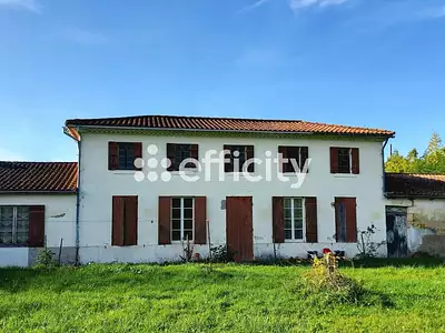Maison, 230 m²