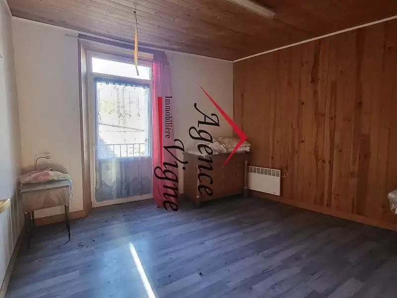 Immeuble, 200 m²
