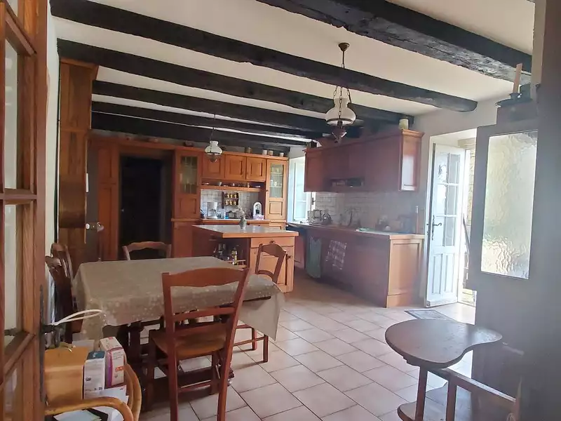 Maison, 243 m²