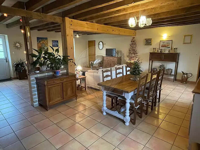 Maison, 212 m²