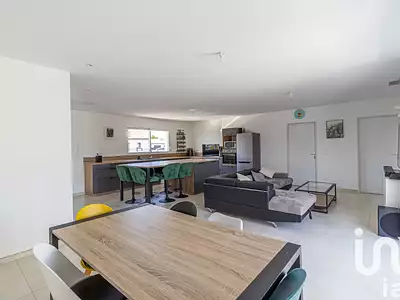 Maison, 115 m²