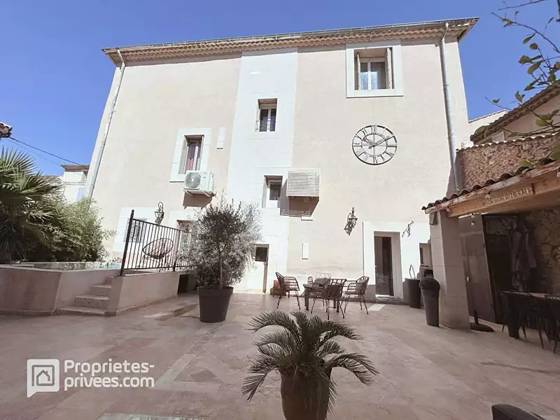 Maison, 285 m²