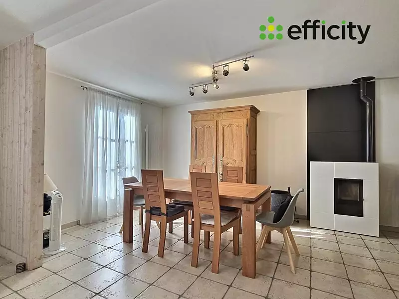 Maison, 177 m²