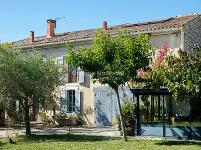Maison, 285 m²