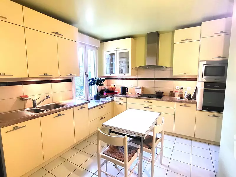 Appartement, 141 m²