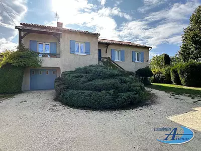 Maison, 114 m²