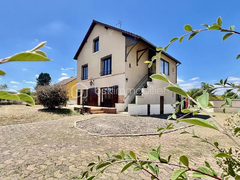 Maison, 179 m²