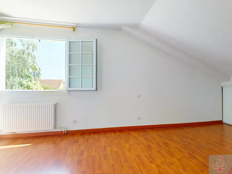 Maison, 179 m²