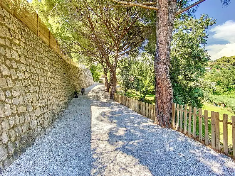 Maison, 185 m²