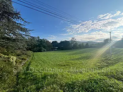 Terrain, 2 735 m²
