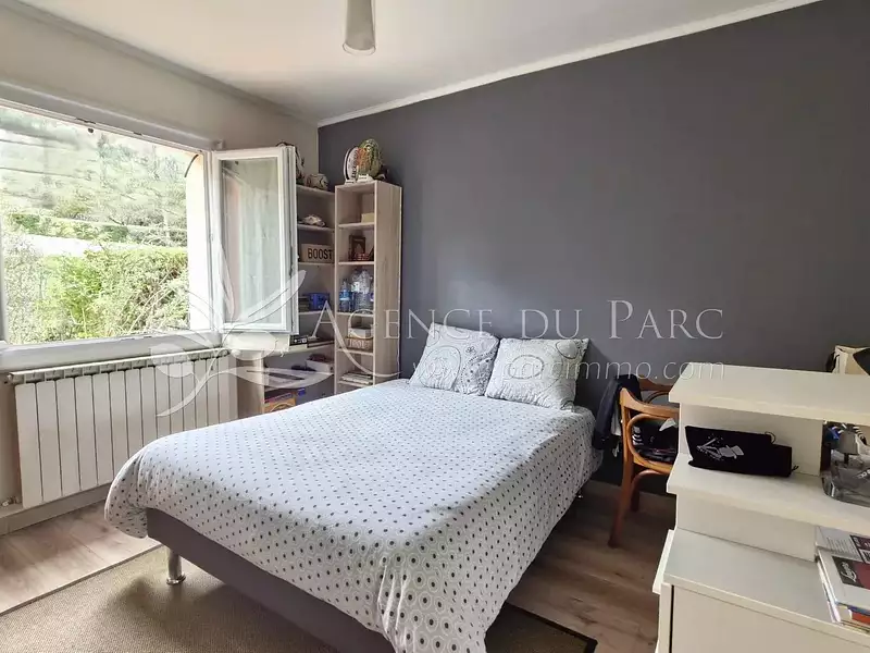 Maison, 180 m²