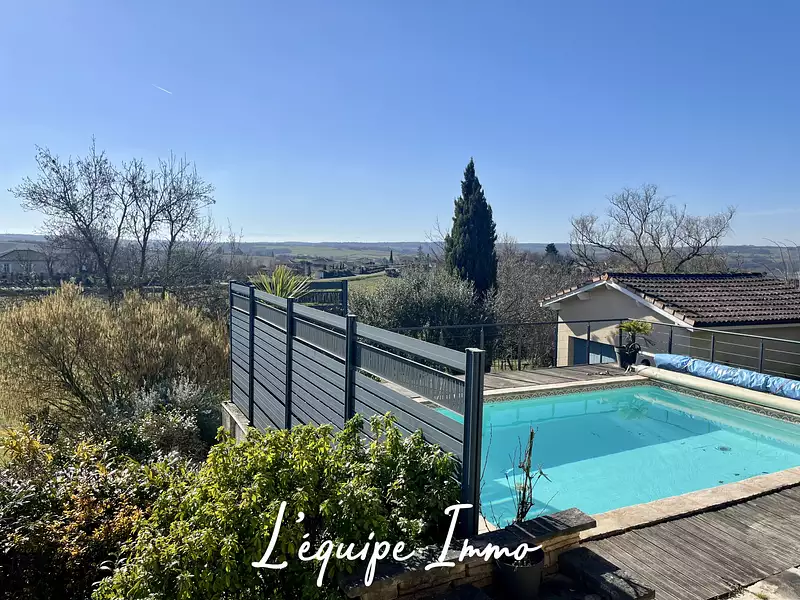 Maison, 168 m²