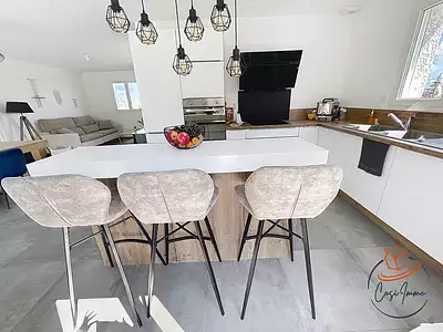 Maison, 94 m²
