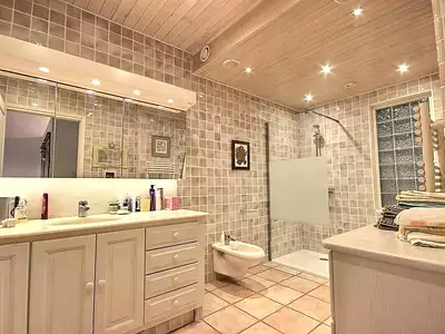 Maison, 200 m²
