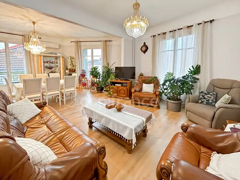 Appartement, 143 m²