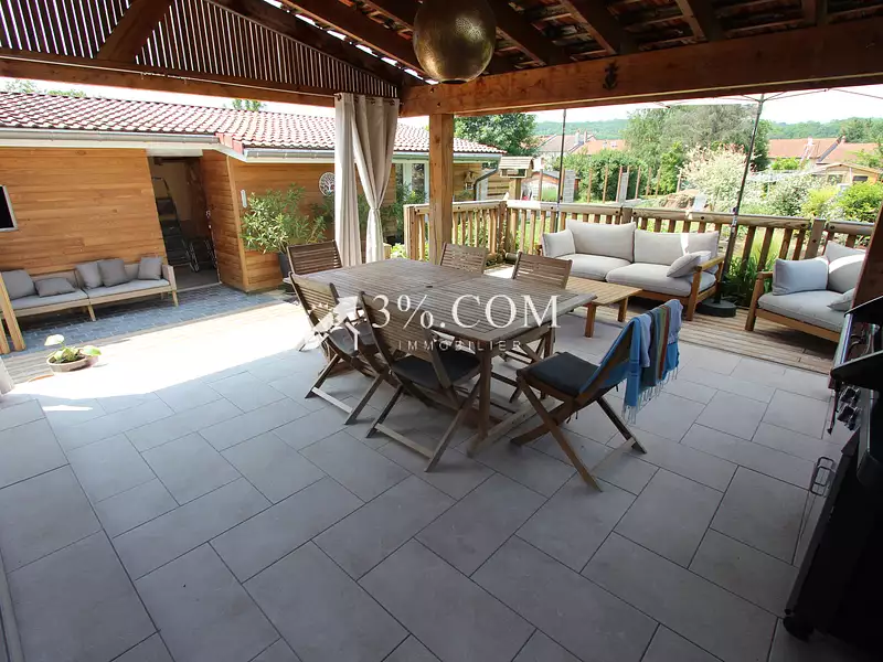 Maison, 158 m²
