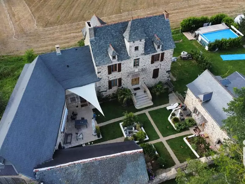 Maison, 215 m²