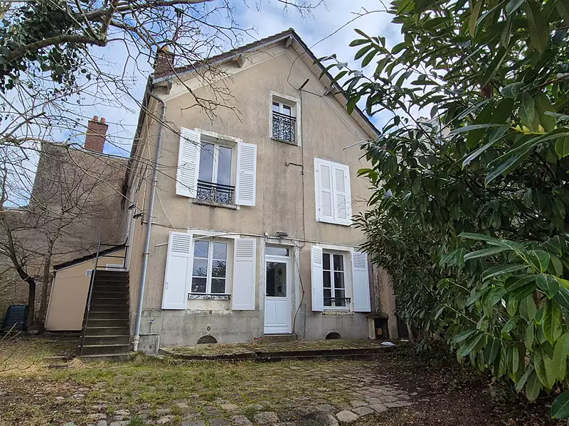 Maison, 141 m²