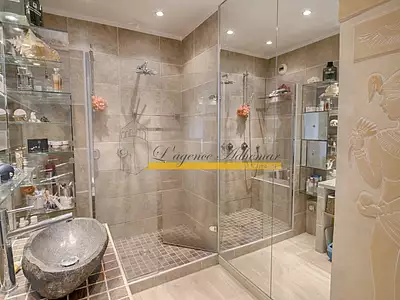 Appartement, 175,73 m²
