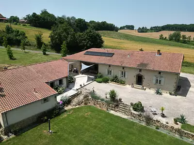 Maison, 345 m²