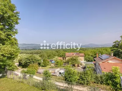 Maison, 141 m²