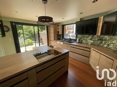 Maison, 187 m²