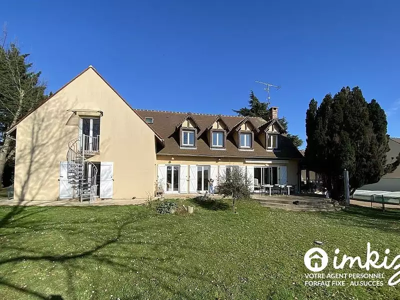 Maison, 269 m²