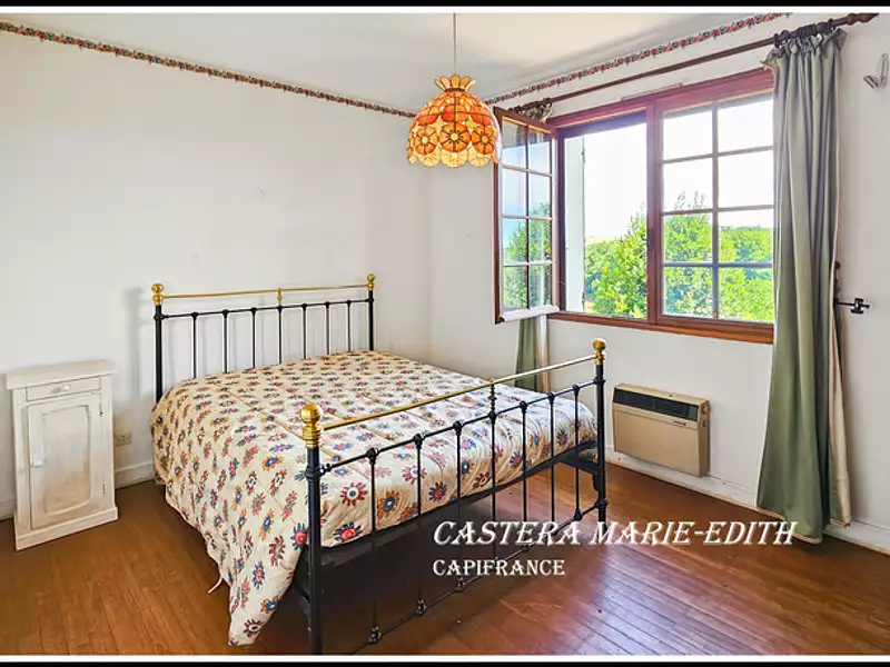 Maison, 165 m²