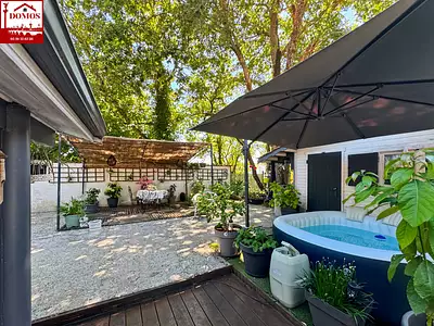 Maison, 220 m²