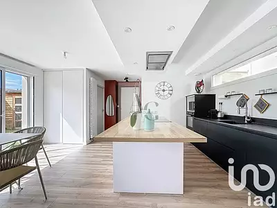 Maison, 94 m²