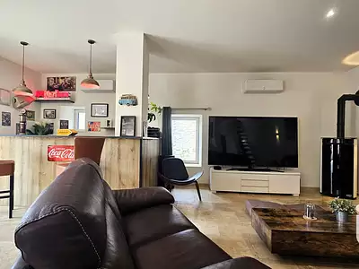 Maison, 251 m²