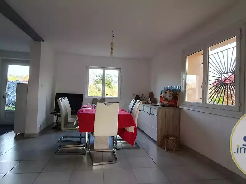 Maison, 96 m²