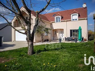 Maison, 210 m²