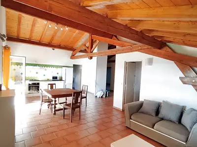 Maison, 270 m²