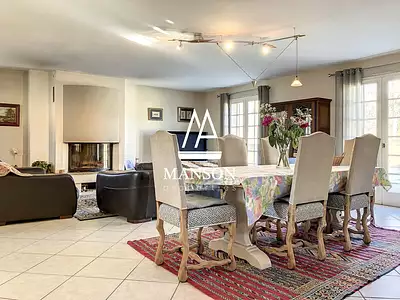 Maison, 180 m²