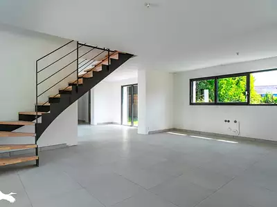 Maison, 211 m²